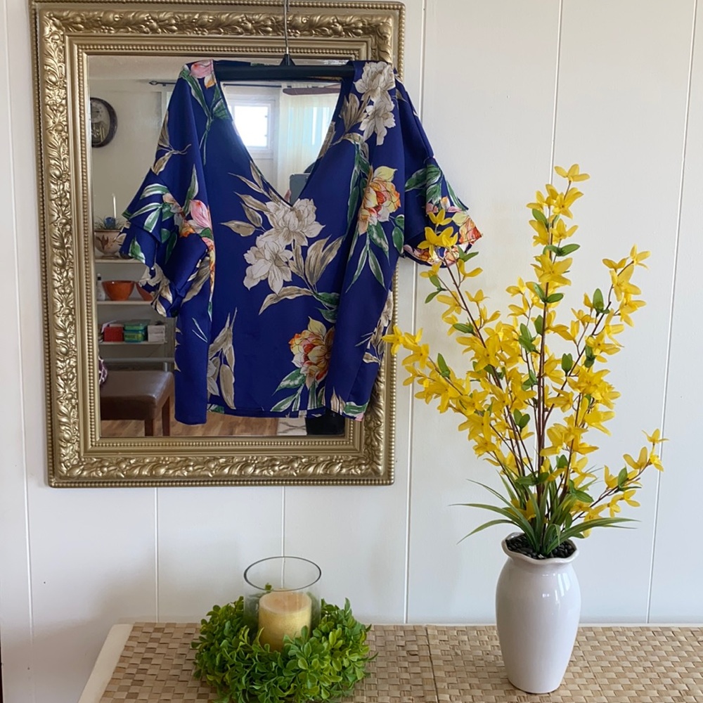Zara Cropped Floral Blouse